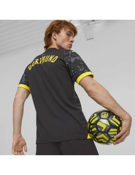 BORUSSIA DORTMUND